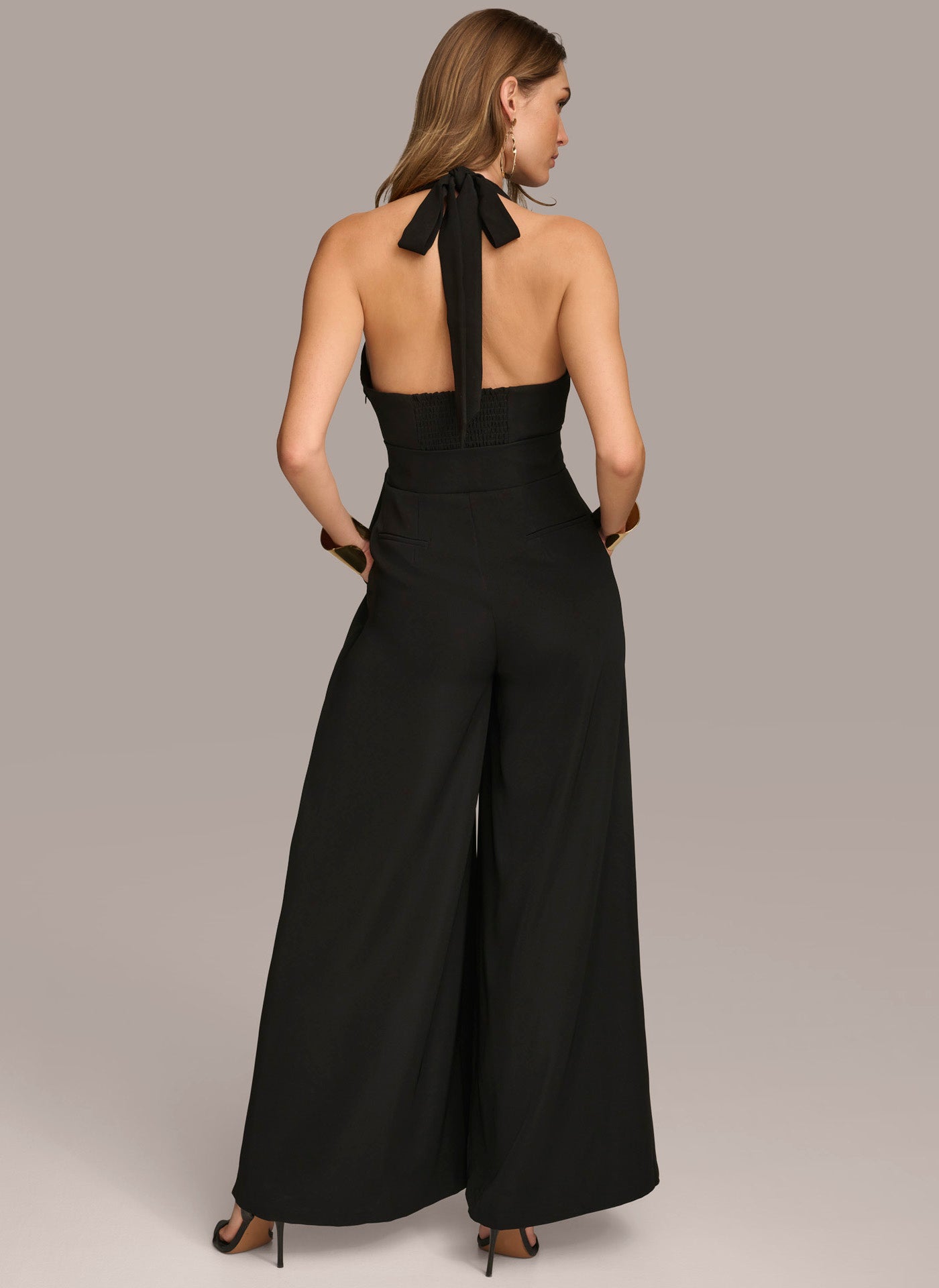 (image for) DELICATE V NECK JUMPSUIT